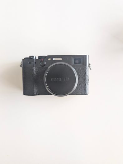 Fujifilm X100V
