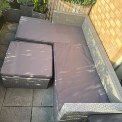 Garde/Lounge sofa good condition.