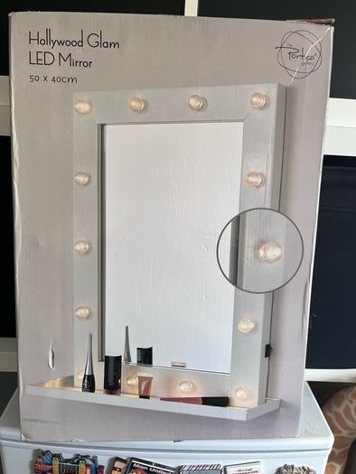 Make up mirror