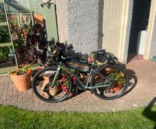 Giant Revolt 1 Gravel bike in excellent condition