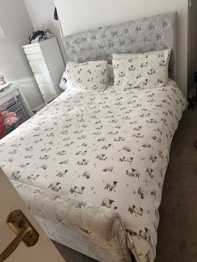 king size bed