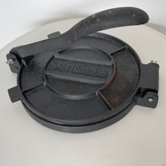Cast Iron Tortilla Press 25cm