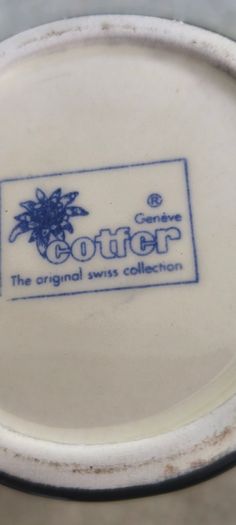 3 ITMEMS OF POTTERY-  1- Angel White Resin Holy Water Font - 6 Inchs 22.00 EURO. 2- Vintage Cotfer 5 inchs Swiss Alps Lucerne Beer Stein 35.00 euro. 3- Vintage Wedgwood-Harmony Rose- Sauce Boat 18.00 euro.