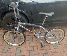 Limited edition 35th anniversary Chrome Raleigh burner brand new