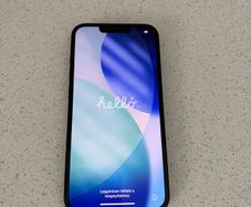 iPhone 13 128GB Midnight Black UNLOCKED Perfect Condition Boxed Ardee