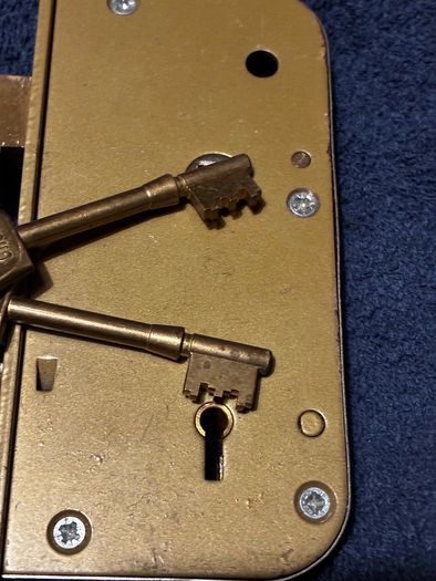 Chubb 3m51 clutchlock , union3 lever + 2 lever