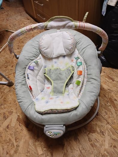 Baby bouncer