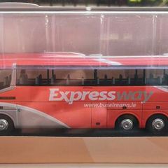 Bus Eireann Expressway Model Coach Oxford Omnibus 1:76 Scale OO