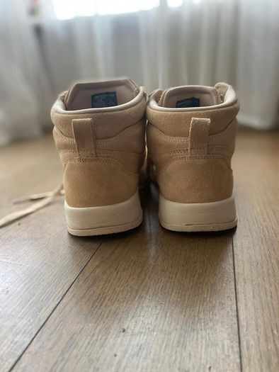 Tommy Hilfiger Trainers (Tan) - 6 &1/2 UK