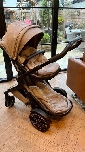 Nuna Demi Grow - complete travel system