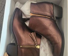 Amy Huberman boots