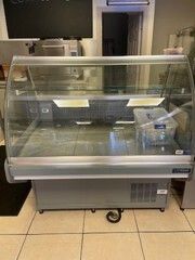 UNIFROST Deli Refrigerator