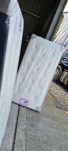 New Single, Double, King & Superking Tufted Sprung Memory Foam Mattresses In Stock