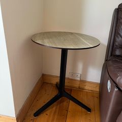 Bistro/coffee table