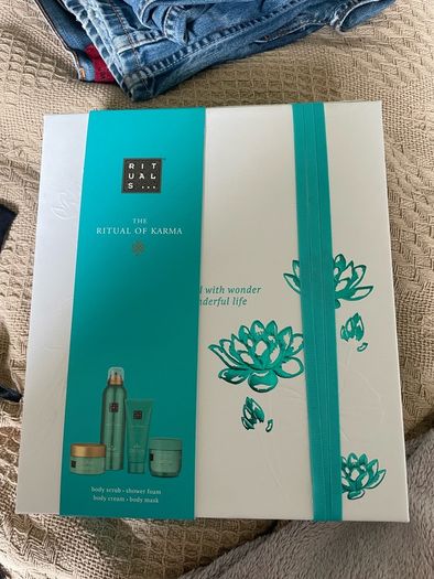 The Ritual of Karma Gift set