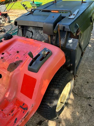 Kubota g21 lawnmower