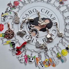 Thomas Sabo clip, charms in lovely designs, all in good condition. 10E each charm.
