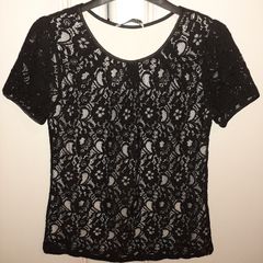 BNWT Oasis black lace top