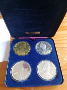 1977 Royal Salute Silver Proof Crown Medals