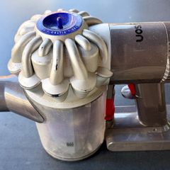 Dyson V6 Absolute