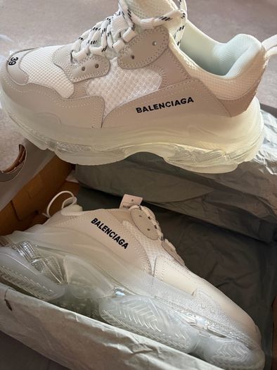 Balenciaga Runners