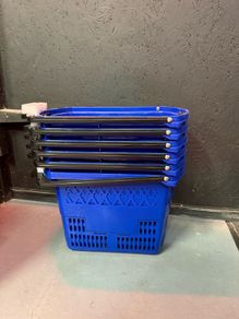 6x shopping basket with wheels