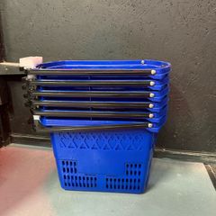 6x shopping basket with wheels