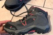 Gelert kids hiking boots, size 9/ EU27