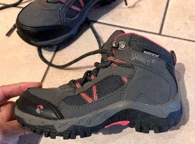 Gelert kids hiking boots, size 9/ EU27