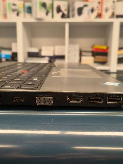 Lenovo E570 15.6" i5-7200U 256GB SSD 8GB Notebook Laptop Windows 11 Pro, USB-C HDMI VGA