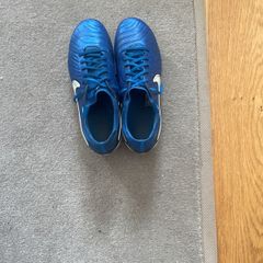Nike blue elite tempo football boots