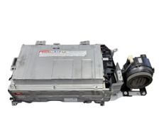 Toyota aqua hybrid battery