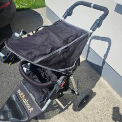Out n About Single Nipper & Maxi Cosi Bundle