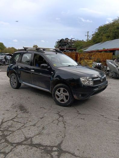 Breaking Dacia duster 2015
