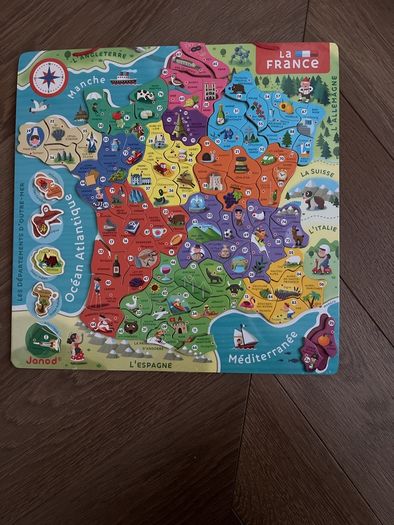 Magnetic wooden puzzle France - French brand Janod