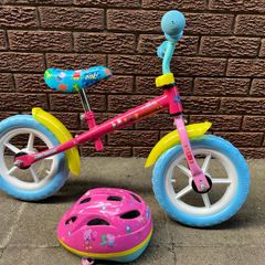 Peppa Pig balance bike + helmet
