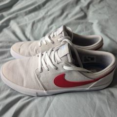 Nike Size 9