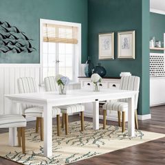 Elegant Dining table. Indonesia. Solid Mahogany. Perfect conditions.