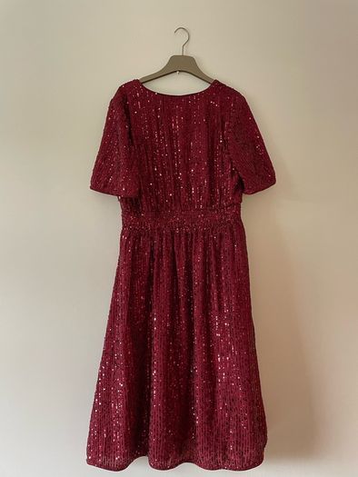 V by Very Occassion Stunning dress long length with sequins size 18 New with tags