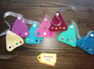 Hand knitted bunting for Baby's room/bedroom & Christmas