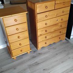 chest of drawers