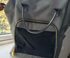 pet carrier