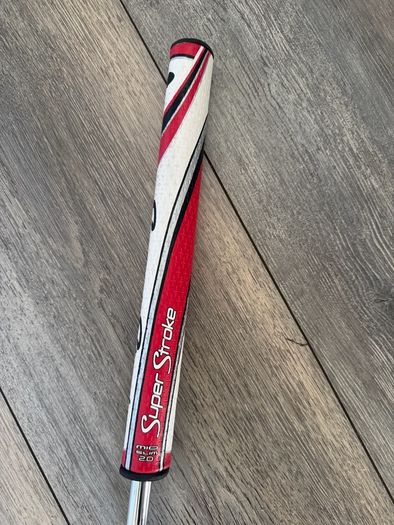 Odyssey White Hot Pro V1