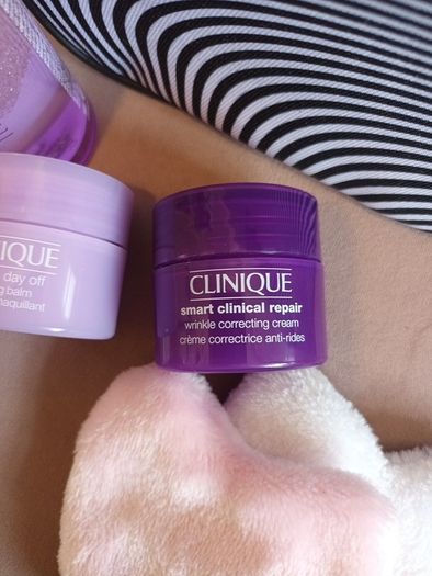 Brand new clinique skincare gift set