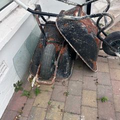 Wheelbarrow