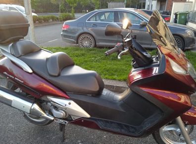 Honda silverwing 2003