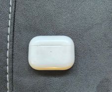Apple airpods