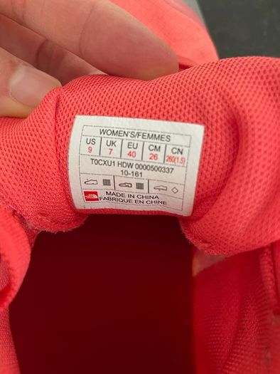 NEW North Face Litewave Ampere Runners CORAL women UK7