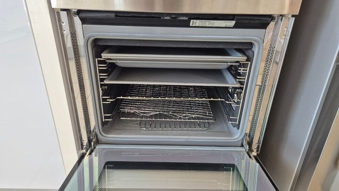 Miele Double Oven, two full sized ovens