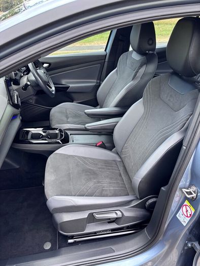 2022 Volkswagen ID.4 Life Pro 77kWh 174BHP